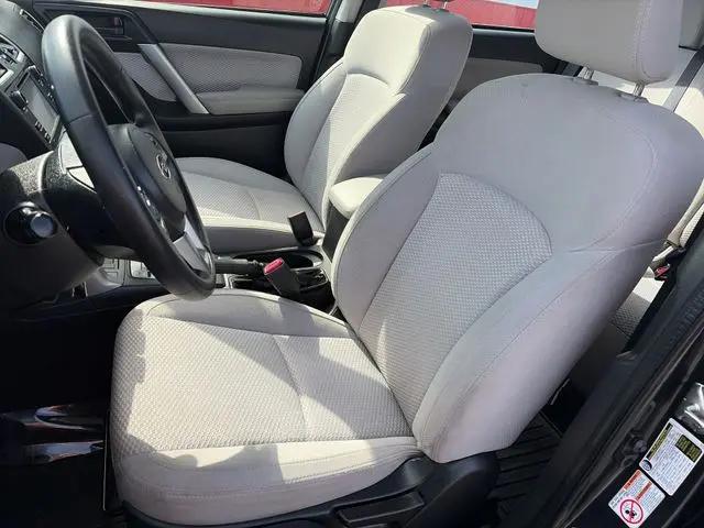 2017 Subaru Forester 2.5i