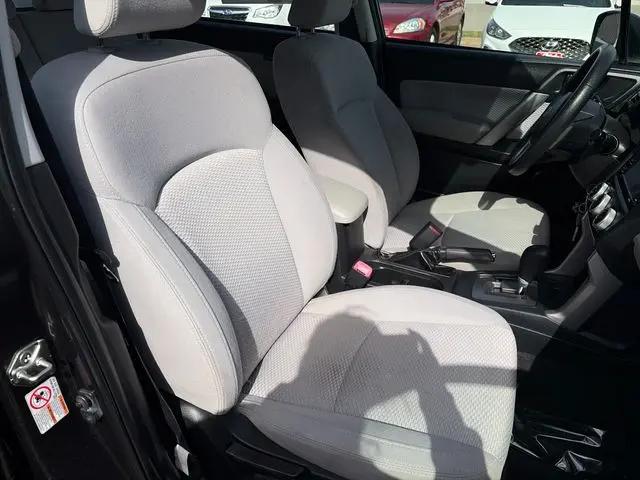 2017 Subaru Forester 2.5i