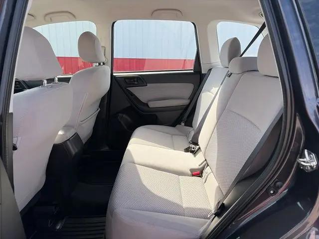 2017 Subaru Forester 2.5i