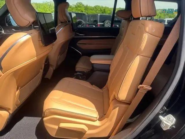 2024 Jeep Grand Cherokee L Summit 4x4