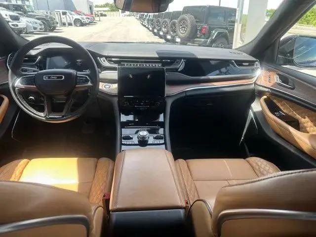 2024 Jeep Grand Cherokee L Summit 4x4