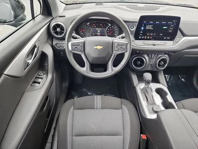 2024 Chevrolet Blazer AWD 2LT