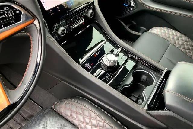 2023 Jeep Grand Cherokee Summit Reserve 4x4