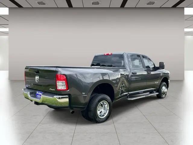 2024 Ram 3500 Big Horn Crew Cab 4x4 8' Box