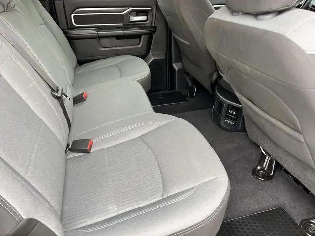 2024 Ram 3500 Big Horn Crew Cab 4x4 8' Box