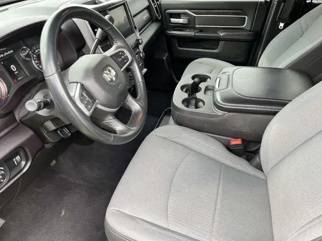 2024 Ram 3500 Big Horn Crew Cab 4x4 8' Box