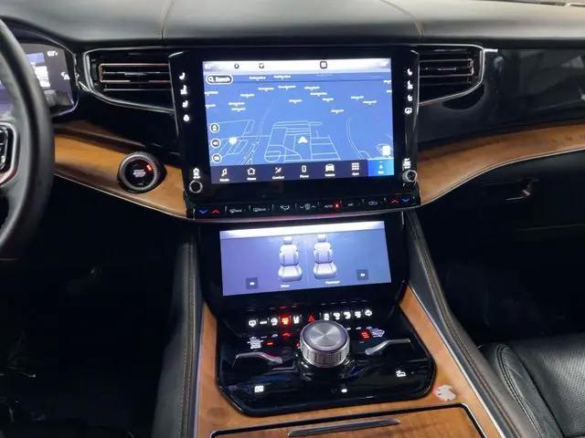 2024 Jeep Grand Wagoneer L Series III 4x4