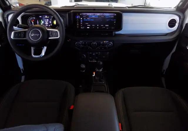 2025 Jeep Wrangler 4xe Sahara 4xe