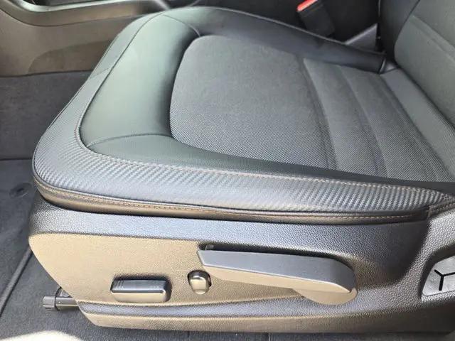 2022 GMC Canyon 4WD Crew Cab Short Box AT4 - Cloth