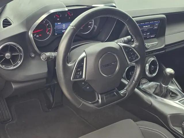 2020 Chevrolet Camaro RWD Coupe 1LT