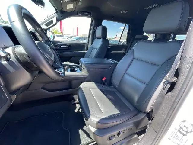 2025 Chevrolet Tahoe 4WD LT