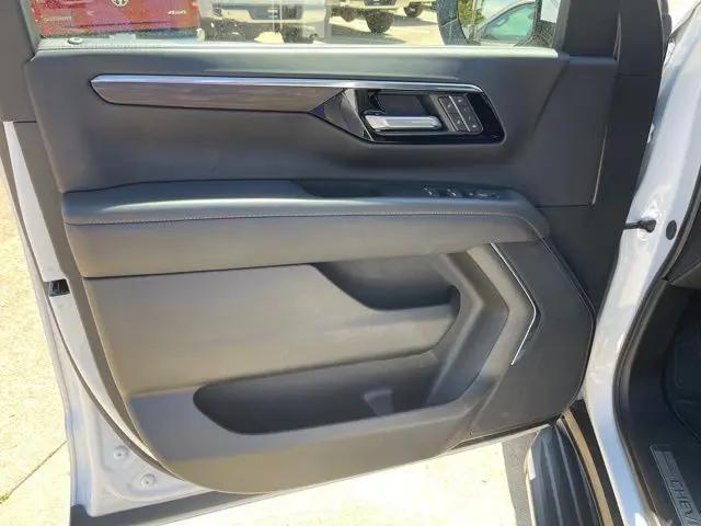 2025 Chevrolet Tahoe 4WD LT