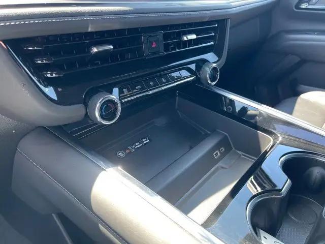 2025 Chevrolet Tahoe 4WD LT
