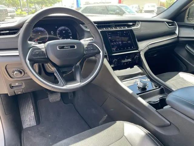 2025 Jeep Grand Cherokee Altitude 4x4