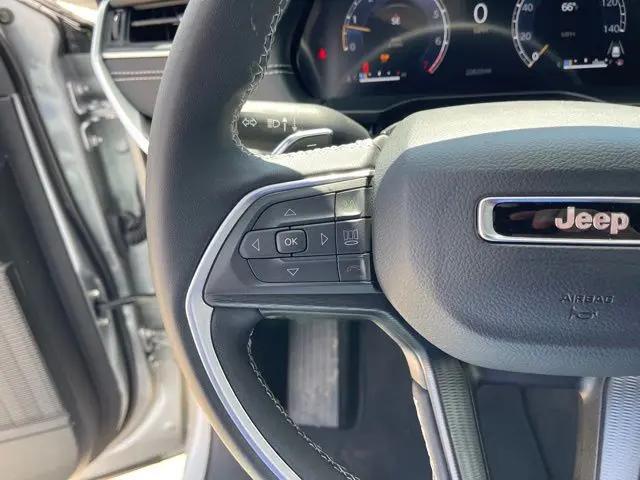 2025 Jeep Grand Cherokee Altitude 4x4