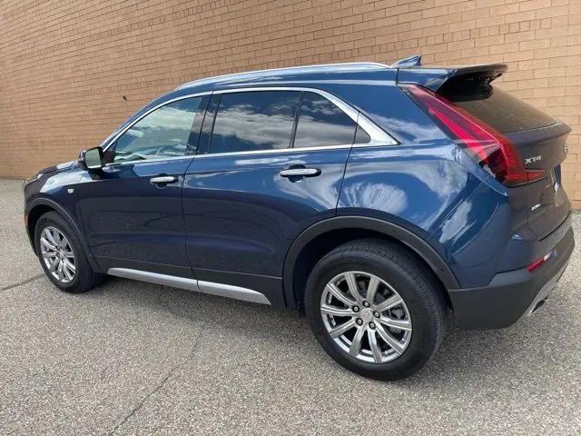 2021 Cadillac XT4 AWD Premium Luxury