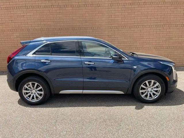 2021 Cadillac XT4 AWD Premium Luxury