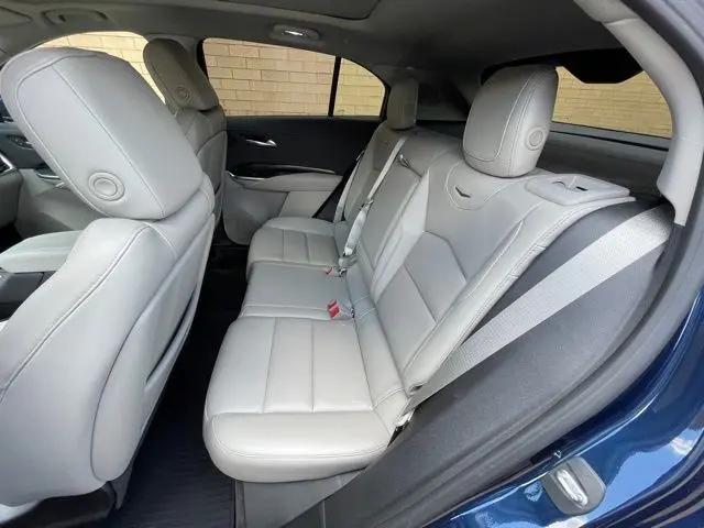 2021 Cadillac XT4 AWD Premium Luxury