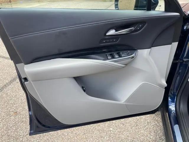 2021 Cadillac XT4 AWD Premium Luxury