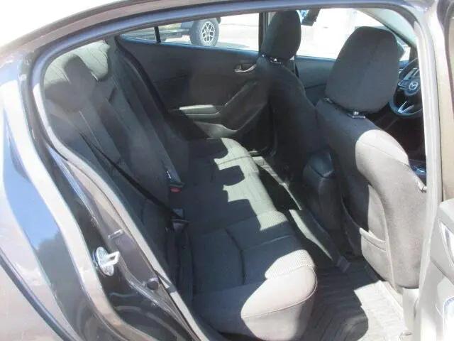 2017 Mazda Mazda3 Sport