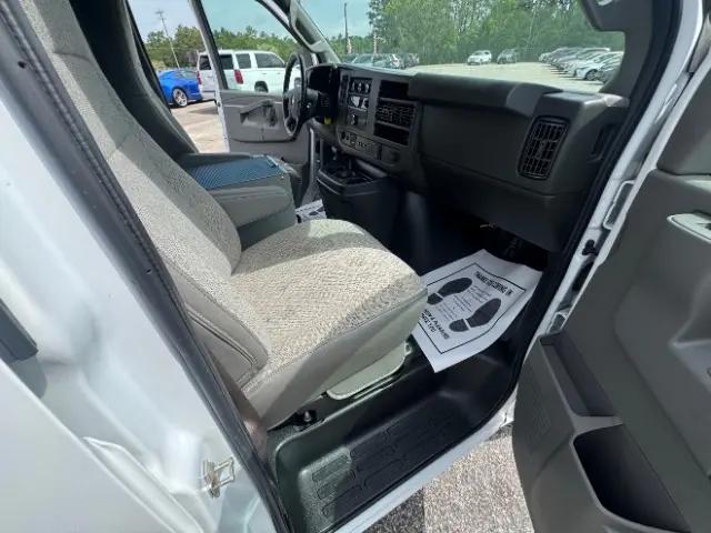 2021 Chevrolet Express Cargo Van RWD 2500 Regular Wheelbase WT