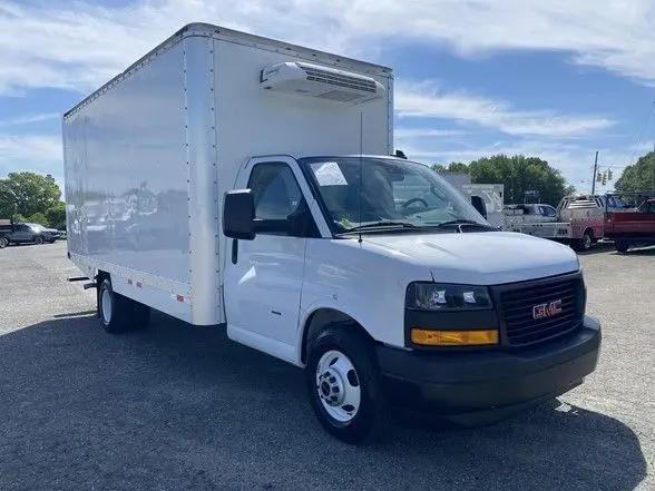 2024 GMC Savana Cutaway Work Van