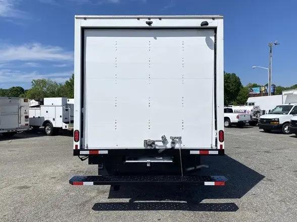 2024 GMC Savana Cutaway Work Van