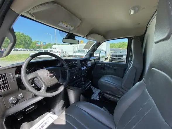 2024 GMC Savana Cutaway Work Van