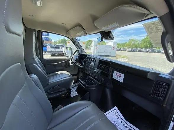 2024 GMC Savana Cutaway Work Van