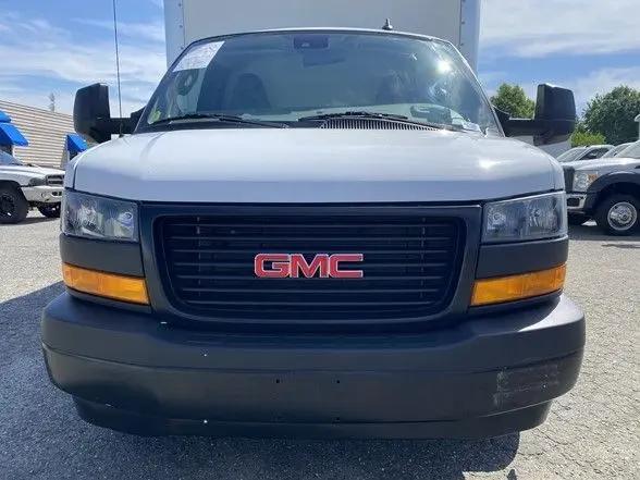 2024 GMC Savana Cutaway Work Van