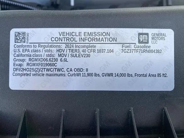 2024 GMC Savana Cutaway Work Van