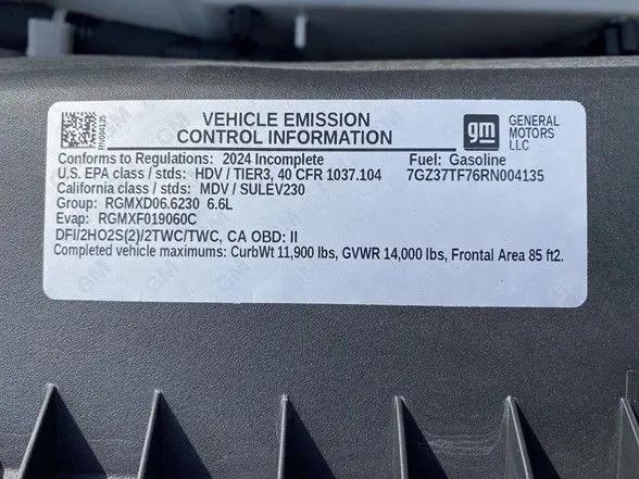 2024 GMC Savana Cutaway Work Van