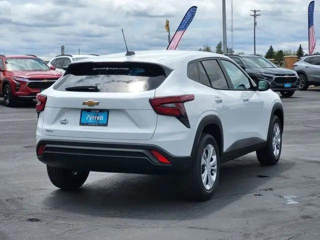 2026 Chevrolet Trax FWD LS