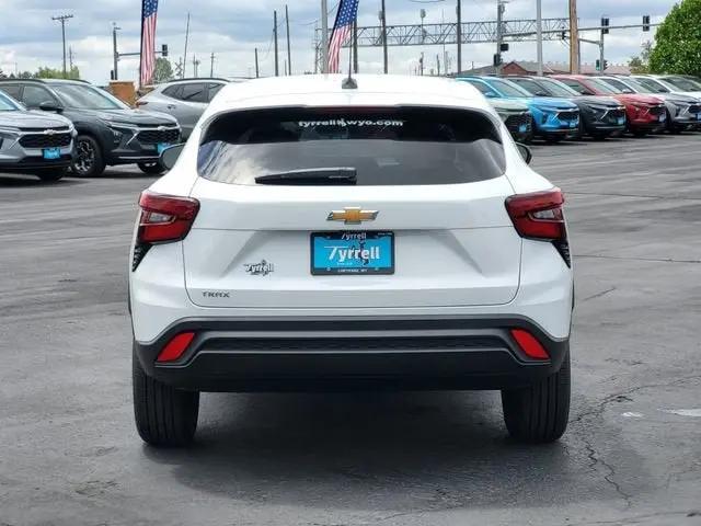 2026 Chevrolet Trax FWD LS