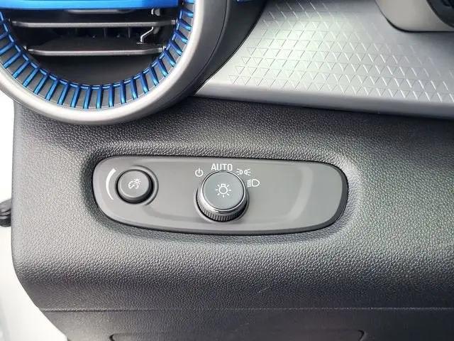 2026 Chevrolet Trax FWD LS