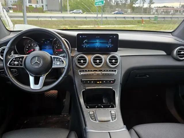2022 Mercedes-Benz GLC SUV