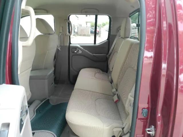 2018 Nissan Frontier SV