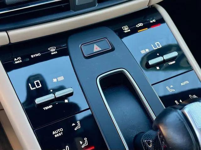 2024 Porsche Macan Macan