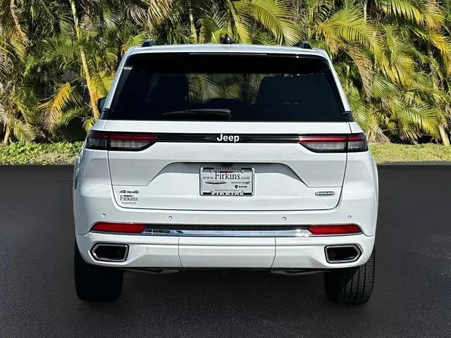 2025 Jeep Grand Cherokee Overland 4x4