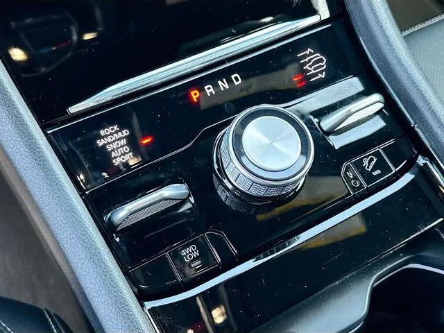 2025 Jeep Grand Cherokee Overland 4x4