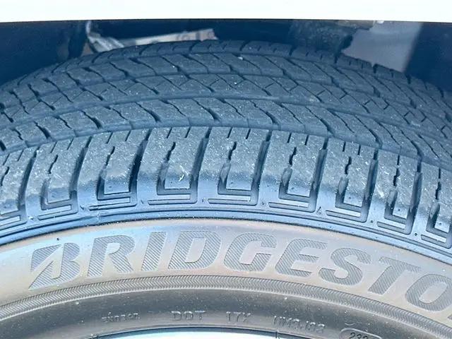 2025 Jeep Grand Cherokee Overland 4x4