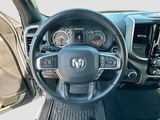 2025 Ram 1500 Big Horn Crew Cab 4x4 5'7" Box