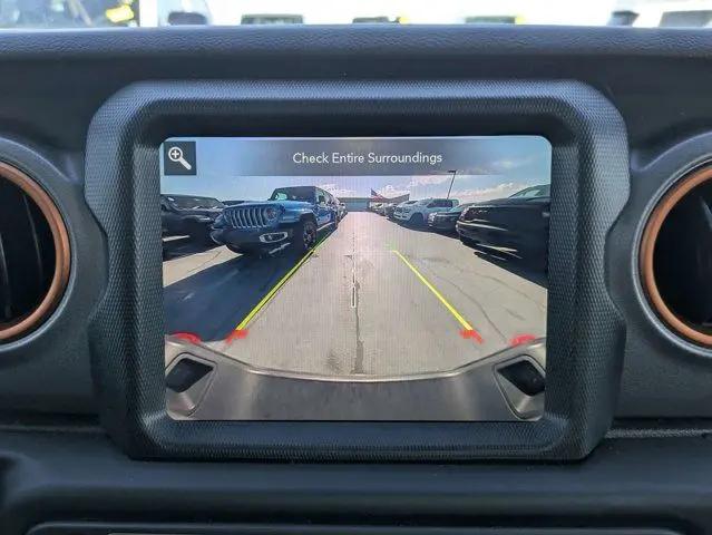 2023 Jeep Gladiator Sport