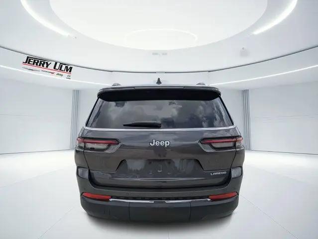 2026 Jeep Grand Cherokee L Laredo 4x2