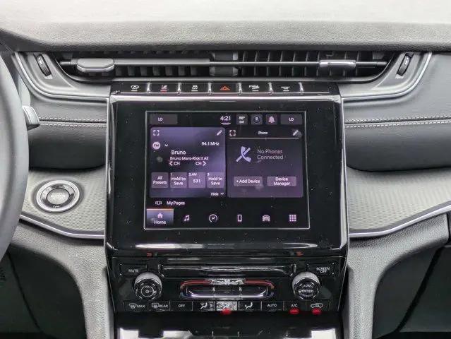 2026 Jeep Grand Cherokee L Laredo 4x2