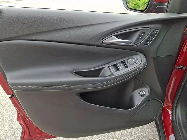 2022 Buick Encore GX AWD Essence
