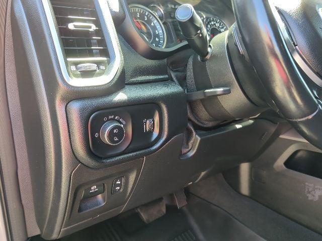 2021 Ram 1500 Big Horn Crew Cab 4x4 5'7" Box