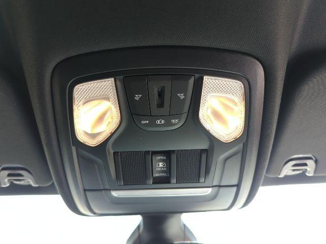 2021 Ram 1500 Big Horn Crew Cab 4x4 5'7" Box