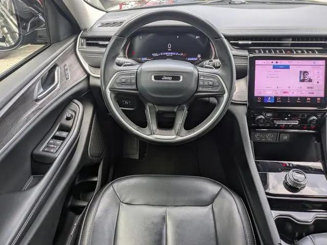 2022 Jeep Grand Cherokee Limited 4x2