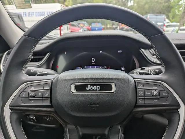 2022 Jeep Grand Cherokee Limited 4x2